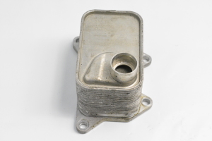 Ölkühler - 06L117021B