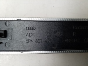 AUDI A3 8P (2003–2012) Tagumise küljeukse liist DURŲ APDAILA - 3