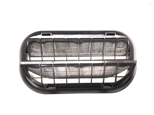 Volkswagen Arteon (2017–2026) Rear fender vent grille 6R0819465B - 3