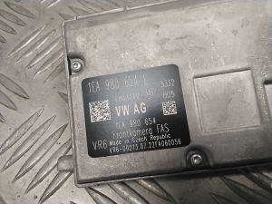 Skoda Enyaq iV I (2020–2026) Front camera 1EA980654L - 3