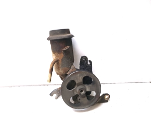  Power steering pump 