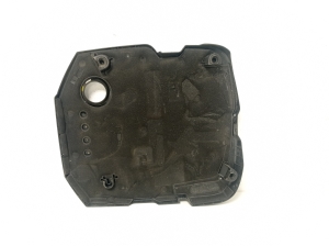 AUDI A4 B9 (2015–2026) Engine cover 04L103925P - 5