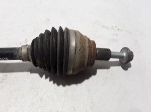 Skoda Karoq (2017–2026) Front drive shaft and its parts 3Q0407271AR - 2
