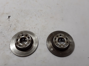   Bremsscheibe hinten  - 5Q0615601B 