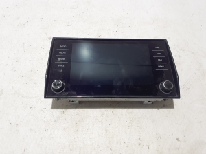 Screen - 565919605B