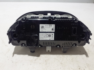Skoda Karoq (2017–2026) Instrument cluster 565920310A - 3