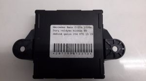 Mercedes Benz C-Class 204 (2007–2014) Rear side door control unit A2048701026 - 2