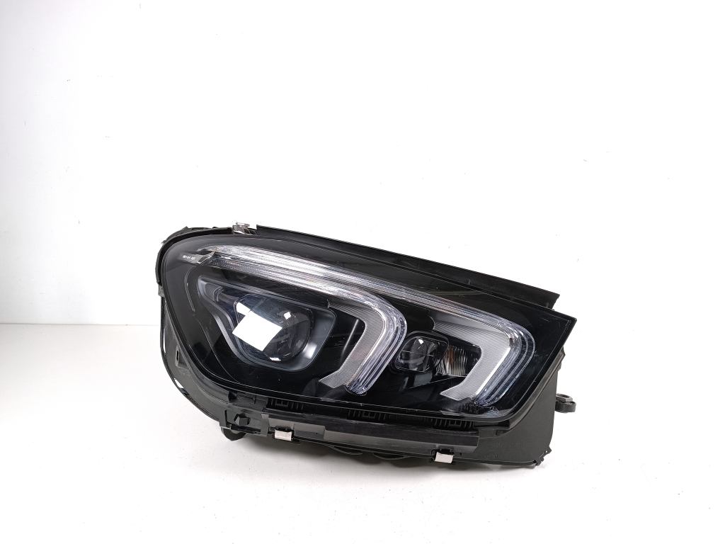 Mercedes Benz GLE-Class 167 (2019–2026) Scheinwerfer vorne A1679068607 Mercedes Benz GLE-Class 167 (2019–2026) Scheinwerfer vorne A1679068607