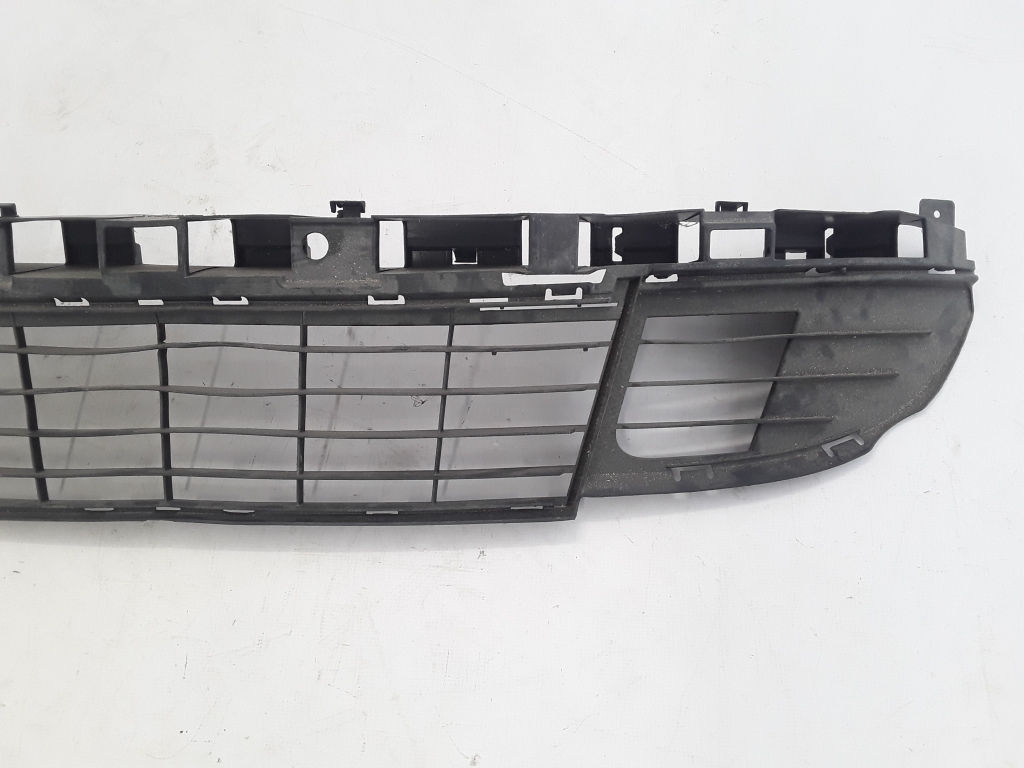 RENAULT Scenic 3 generation (2009-2015) Priekšējā bampera apakšējā reste 622545401R 21081597