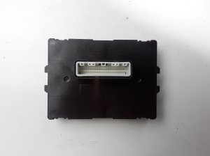 Suzuki Swift IV (2010–2017) Control unit 3953068L01 - 2