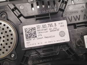 Volkswagen Golf VII (2012–2026) Instrument cluster 5G1920795B - 3