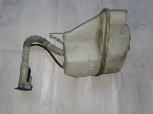 Scheibenwaschbehälter vorne - LR002303