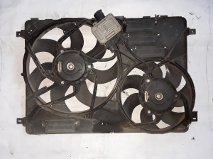 Land Rover Freelander (2006–2014) Dzesēšanas ventilators un tā daļas LR002660 - 2