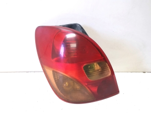 TOYOTA Corola Verso E12 (2001–2004) Eckleuchte hinten