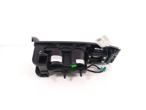 Citroen C4 C41 (2020–2026) Other part of center console - 5