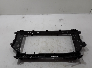  Front frame and its details (TV) 