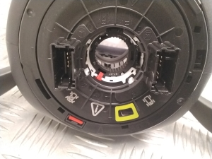 Mercedes Benz C-Class 205 (2014–2021) Slēdzis un tā detaļas A2059001638 - 2