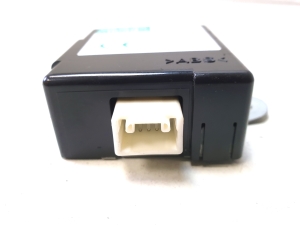 TOYOTA Corola Verso E12 (2001–2004) Central locking control unit 8974113040 - 2