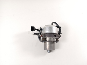 Volkswagen Tiguan (2017–2026) Vaakumpump 5Q0612181D - 2