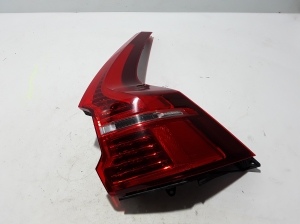   Rear corner lamp 