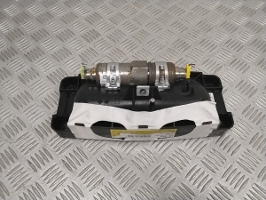 Mercedes Benz A-Class 176 (2012–2018) Pasažiera drošības spilvens panelī A1768600002 - 2