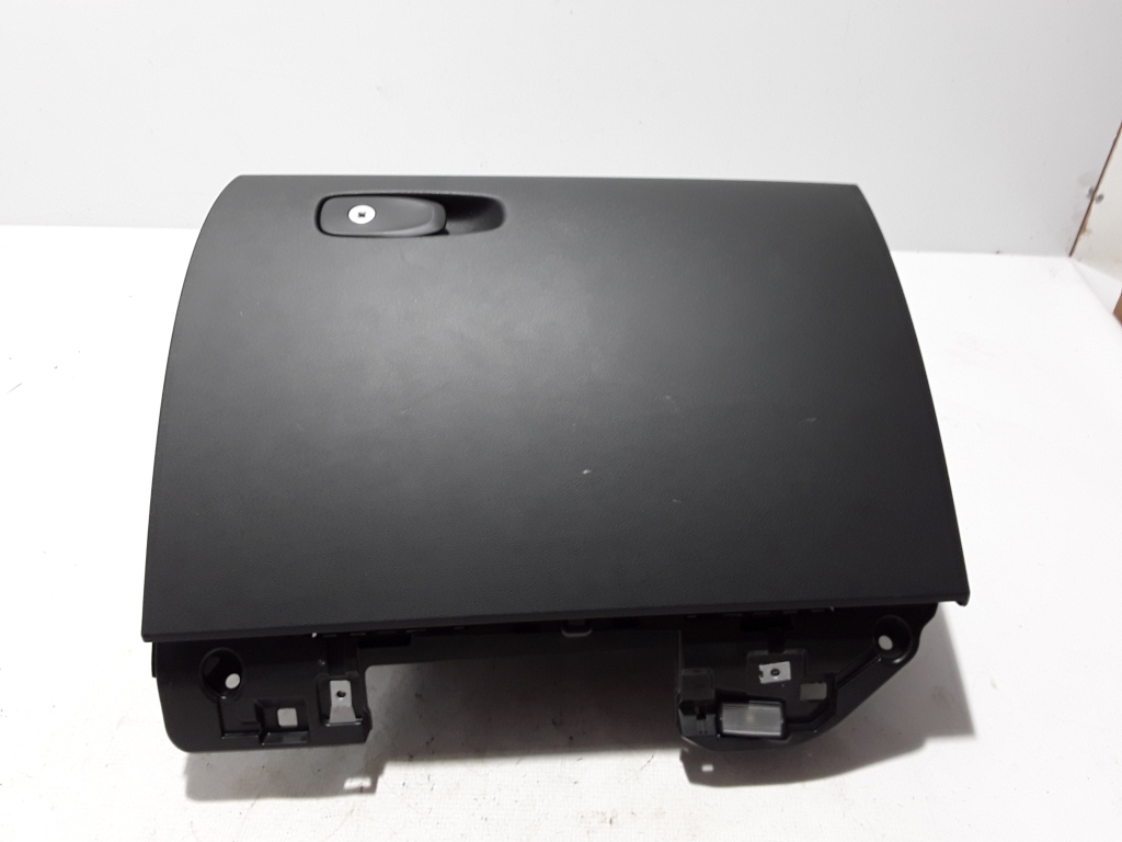 VOLVO XC60 2 generation (2017-2024) Glove Box 31417596 27428446