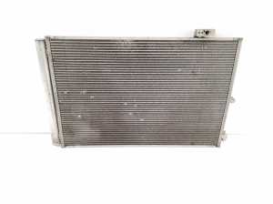   Air conditioning radiator 