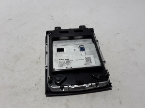 VOLVO XC60 (2017–2026) Ekraan 32247465 - 3