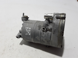  Air conditioner compressor 