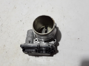  Accelerator valve 