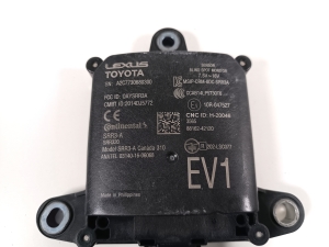 TOYOTA RAV 4 A5 (2019–2026) Blind spot radar Distronic 8816242120 - 2