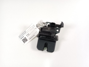 Trunk lid lock - 11A827505