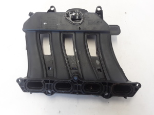  Intake manifold 