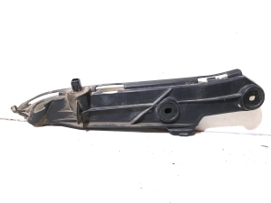 Rear bumper bracket - 498K