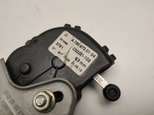 Mercedes Benz GL-Class 166 (2012–2015) Rear fork windshield motor A1666700104 - 3