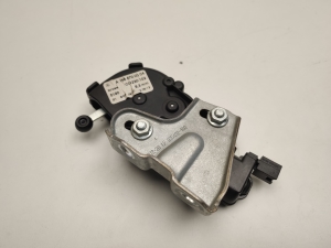   Rear fork windshield motor  - A1666700004 