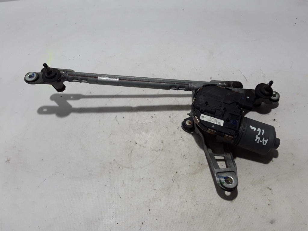 AUDI A4 B9/8W (2015-2024) Front Windshield Wiper Mechanism 8W1955023A 27517253