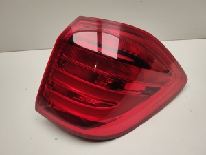   Rear corner lamp 