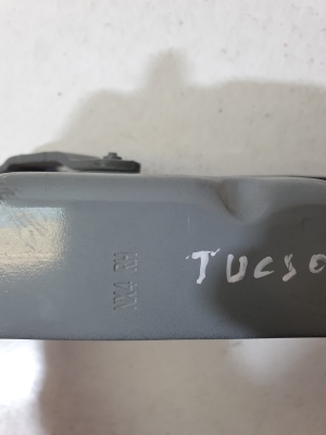 Hyundai Tucson (2015–2026) Hood hinge NX4RH - 2