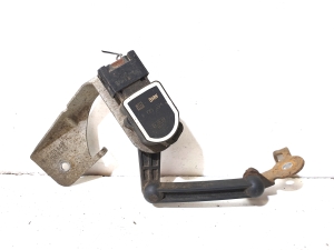Front ride height sensor - 6785206
