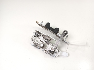 Mercedes Benz E-Class W212 (2009–2015) Hood hinge A2048800228 - 2