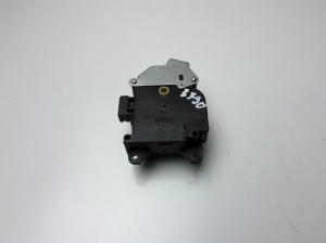 Suzuki Swift IV (2010–2017) Heater flap actuator CZ1138002530 - 2