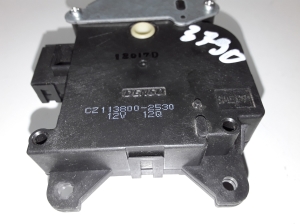 Suzuki Swift IV (2010–2017) Heater flap actuator CZ1138002530 - 3