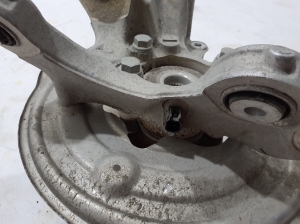 Ford Mustang Mach-E Mach-E (2020–2026) Tagumine rumm MZ9C-5B759-ANA - 4