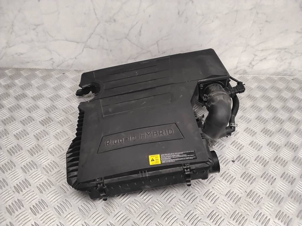 Kia Niro (2016–2022) Luftfiltergehäuse 28110G2300 Kia Niro (2016–2022) Luftfiltergehäuse 28110G2300