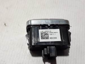 Ford Mustang Mach-E Mach-E (2020–2026) Hazard light switch LJ8T13D734AA - 3