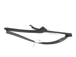   Moulure de pare-brise  - 5K7871465 