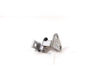 Volkswagen Golf VI (2008–2013) Esiukse ülemine hing 3C0831402D - 2