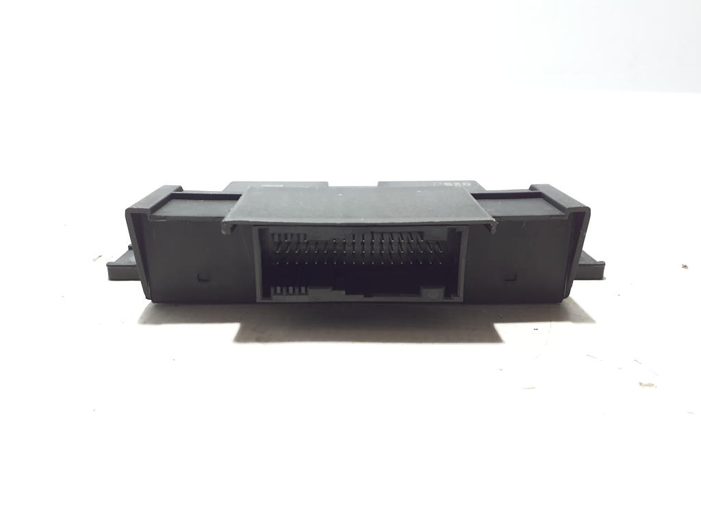 AUDI A4 B9/8W (2015-2024) Gateway блок 4M1907468C 27471647