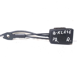 Mercedes Benz B-Class 245 (2005–2011) Sicherheitsgurtschloss vorne 1698601769 - 3